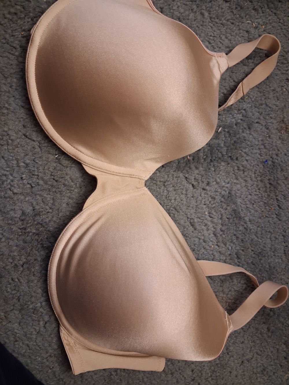 Playtex Smooth Nude Molded T-Shirt Bra - Light Nude